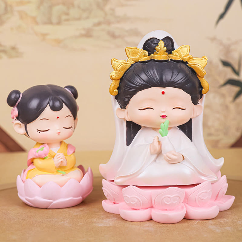 Meditation Avalokitesvara Resin Statue with Boy and Girl Figurines