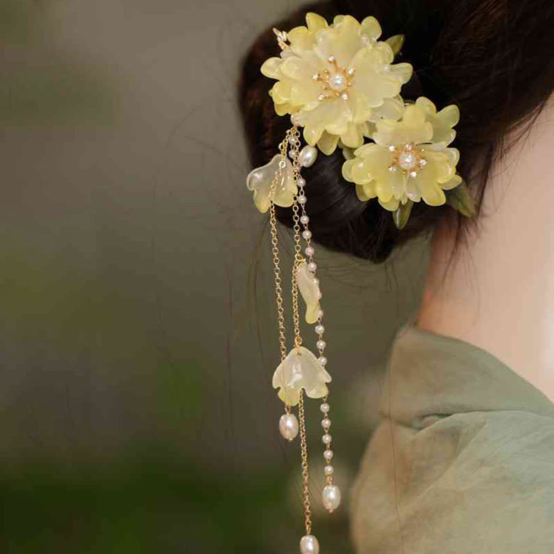 Traditional Chinese Magnolia Tassel Hair Clip Elegant Jewelry
