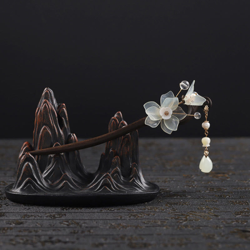 Ebony Jade Shell Magnolia Tassel Chinese Hairpin