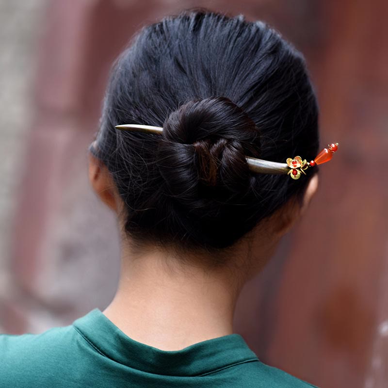 Green Sandalwood Chinese Hairpin for Soothing Harmony