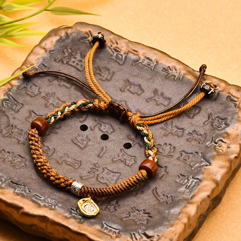 Unisex Tibetan Zakiram Goddess of Wealth Red String Bracelet