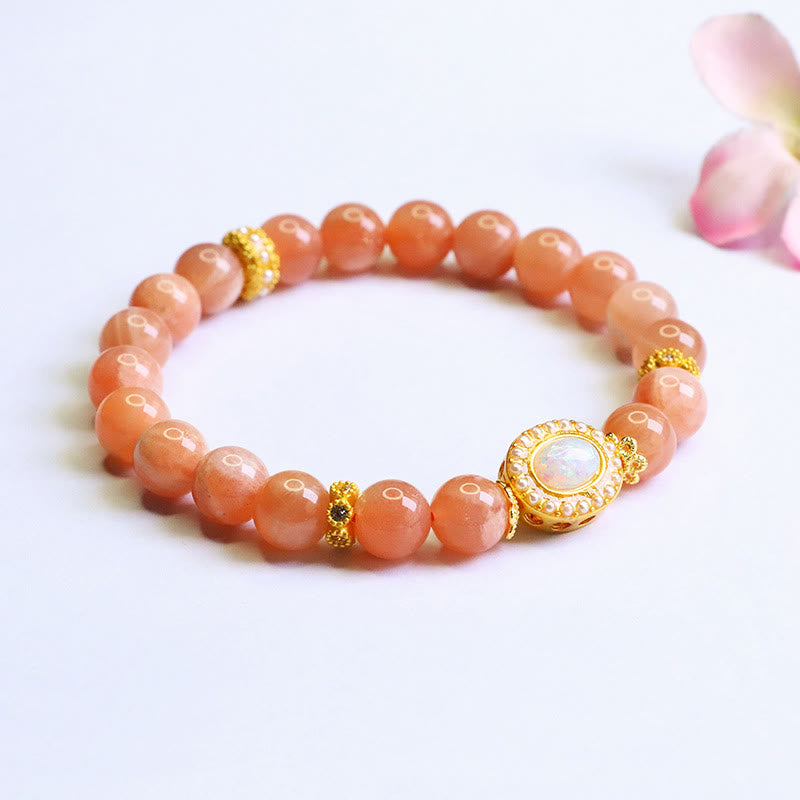 Adjustable Peach Moonstone Bracelet for Women | Soothing Balance