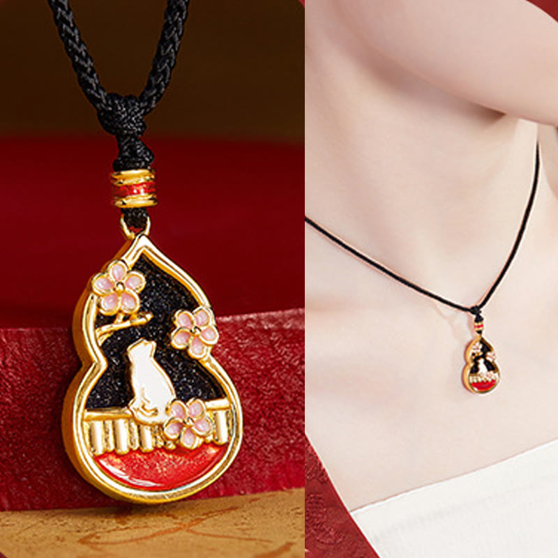 Schutzkette aus Sterlingsilber mit Pfirsichblüten-Katzenanhänger