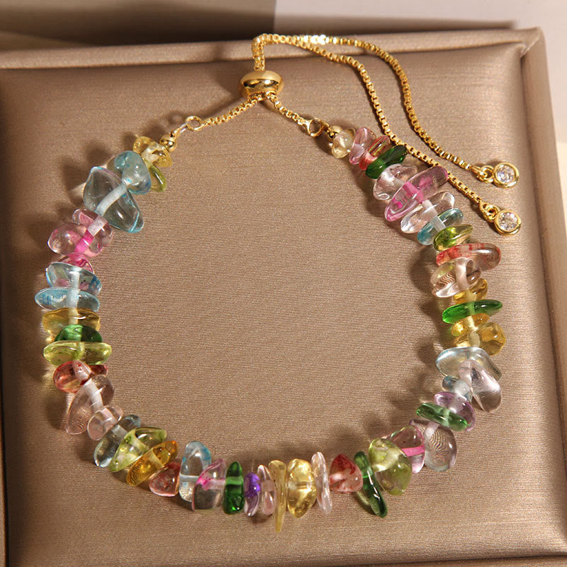 Schutzarmband aus gemischten Kristallen mit klarem Quarz und blauen Kristallen