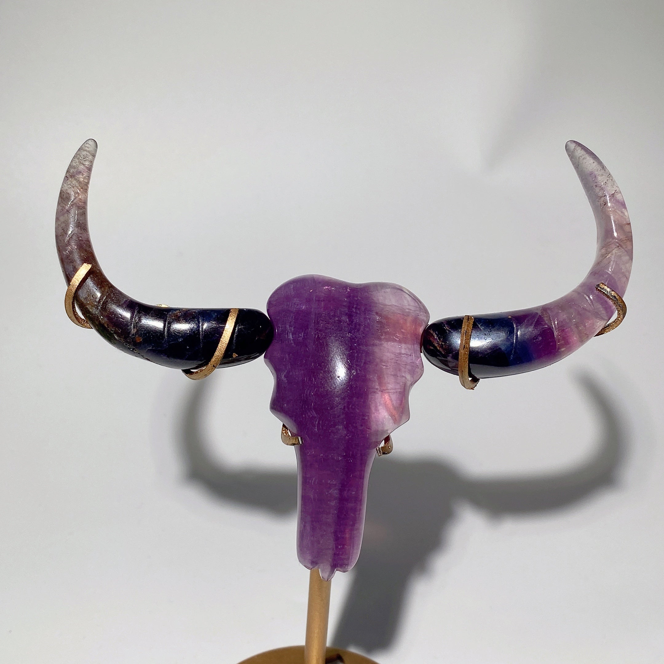 17cm Crystal Bull Head Carvings Three-Pieces Set
