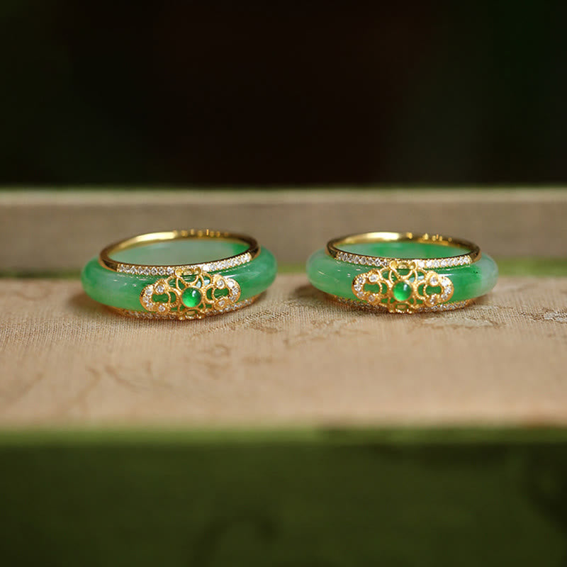 18 Karat vergoldeter grüner Chalcedon-Stärke-Unisex-Ring