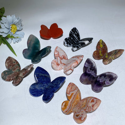2,3–2,5 Zoll handgeschnitzte Schmetterlings-Tierfigur aus Kristall