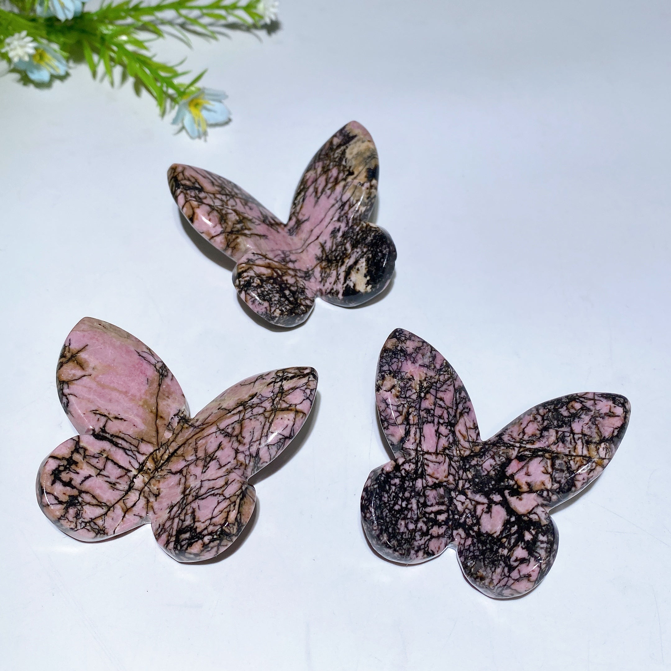 2.3-2.5" Hand Carved Crystal Butterfly Animal Figurine