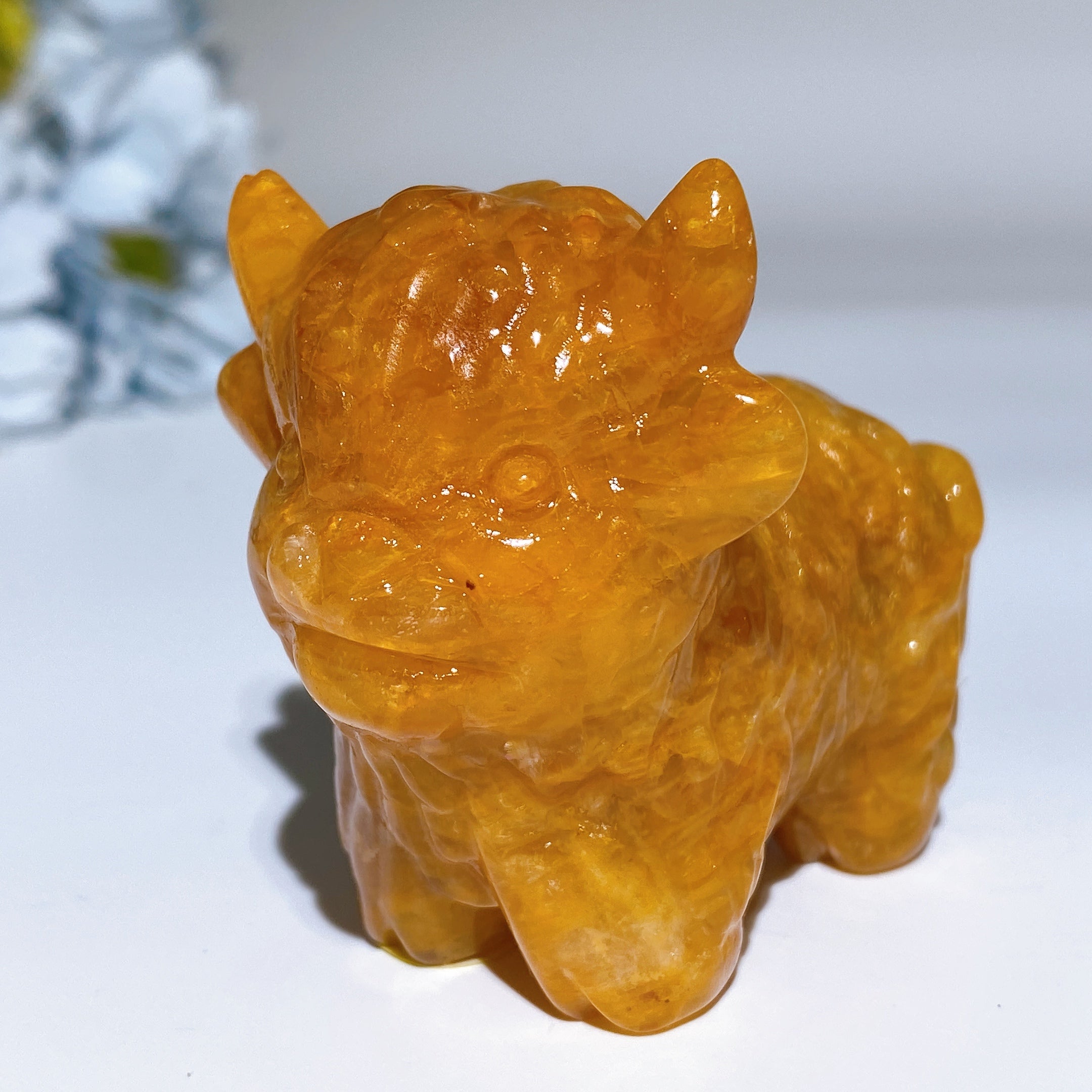 2,3" handgeschnitzte Kristall-Rinderfigur, Heiltotem