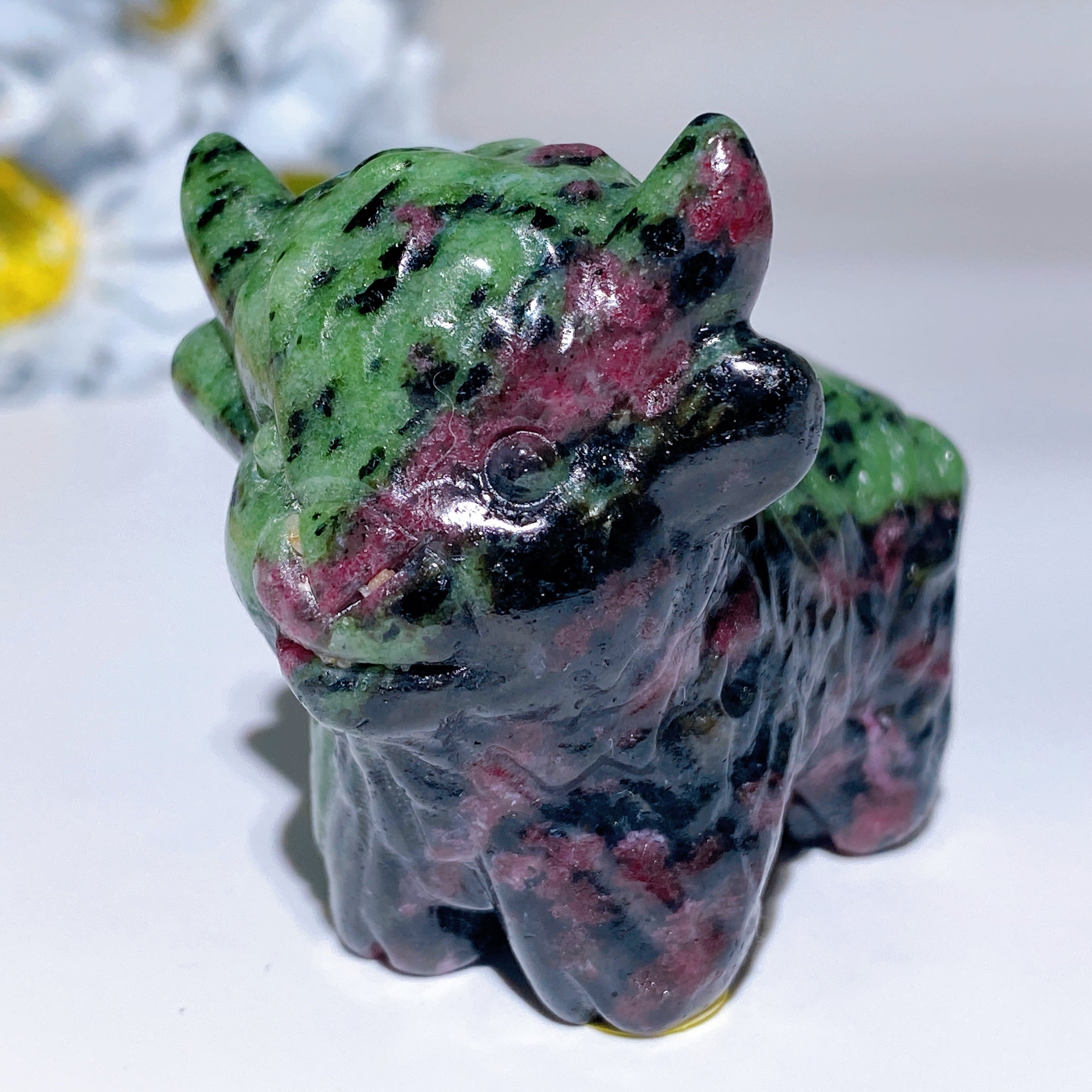 2,3" handgeschnitzte Kristall-Rinderfigur, Heiltotem