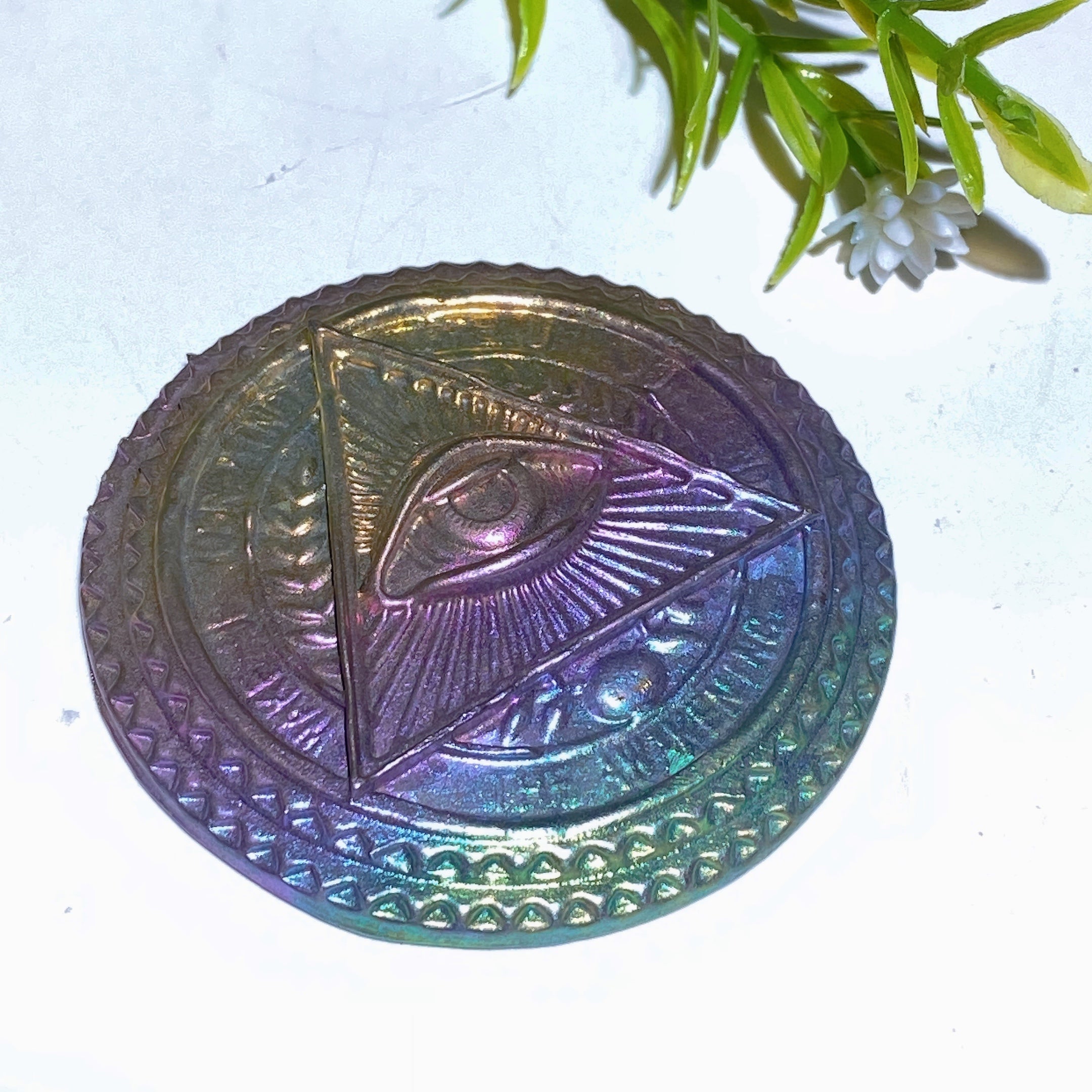 2,3 Zoll Wismut Heru's Eye Kristall-Heilplatte