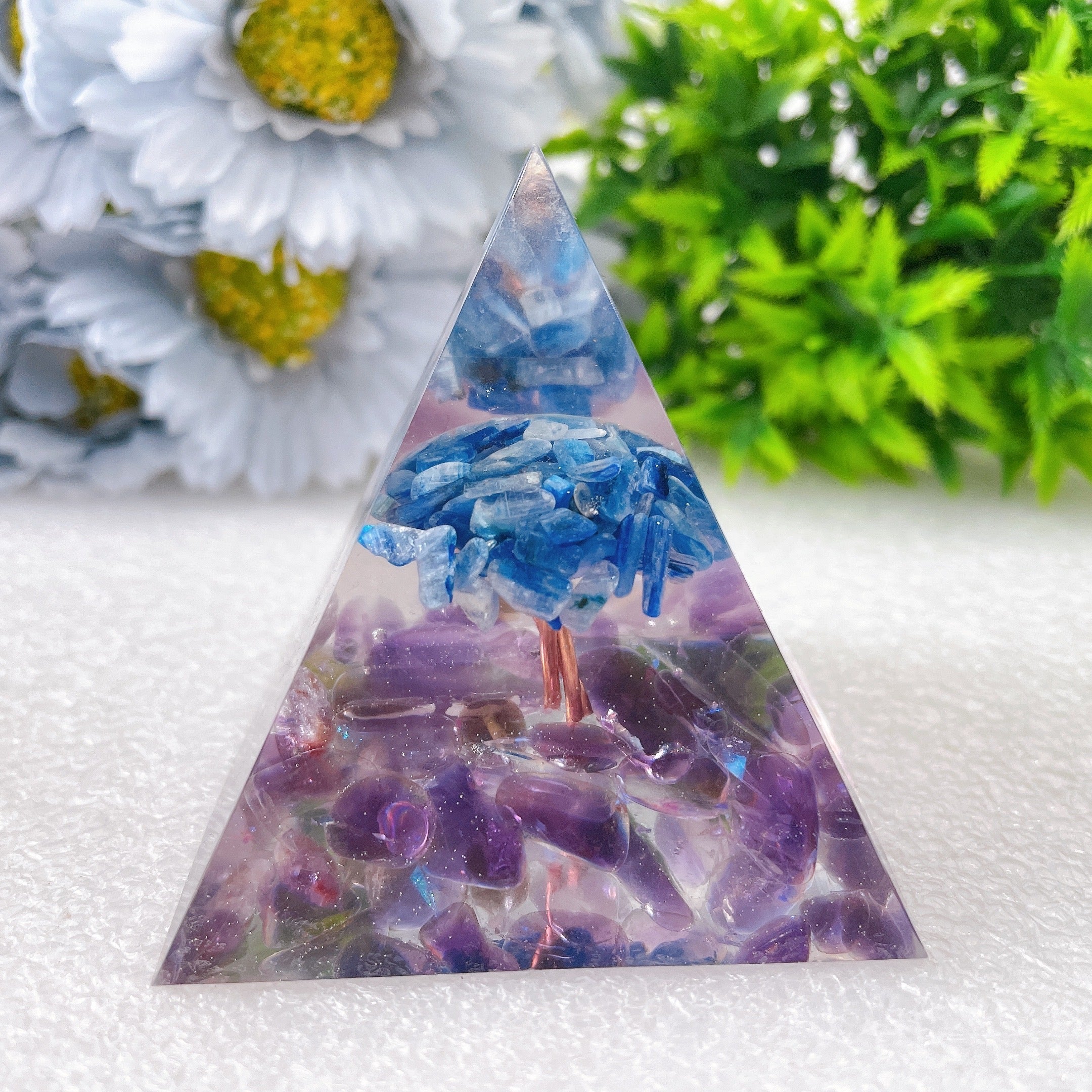 2.3 inch Crystal Pyramid Free Form for Healing Meditation