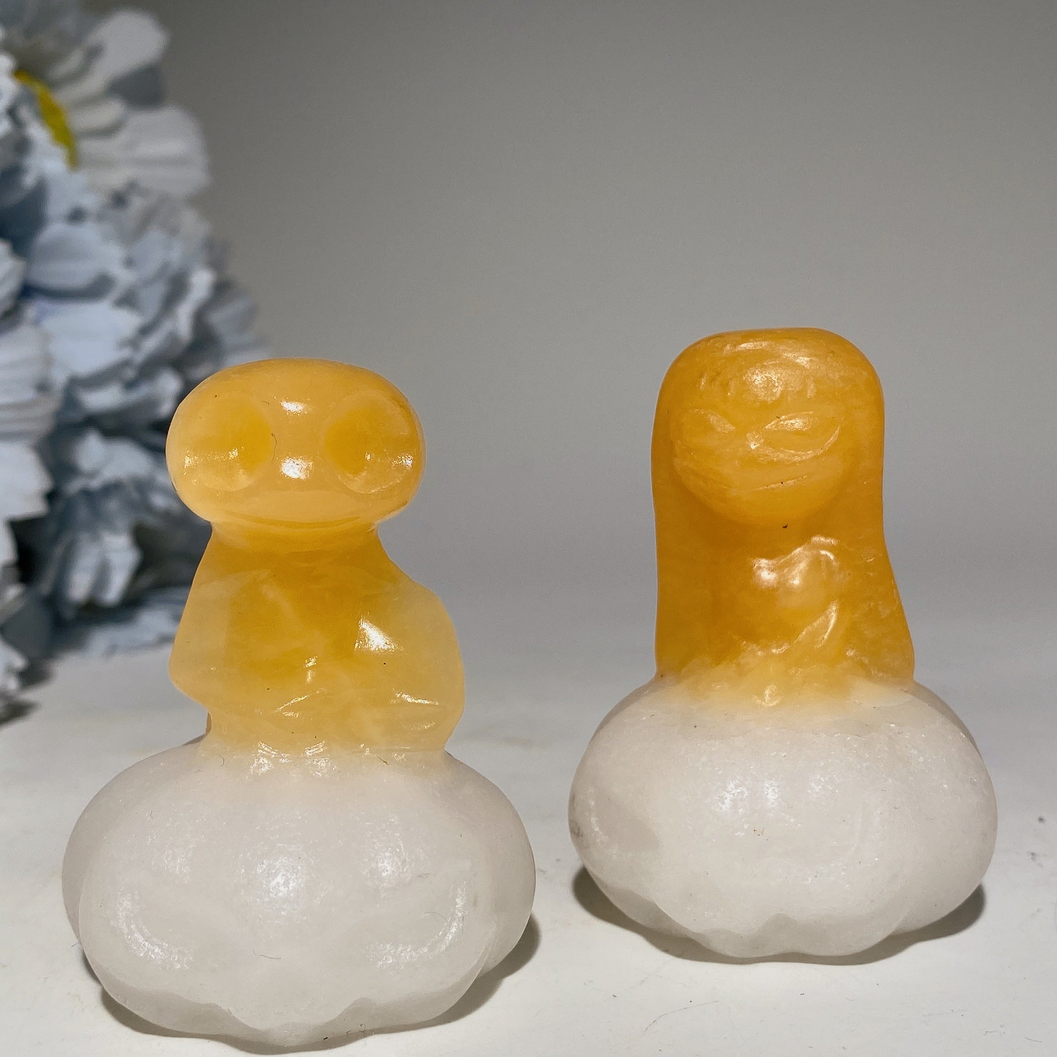 2,3 Zoll große Jack Sally-Kristallfiguren mit orangefarbenem Calcit-Kürbis