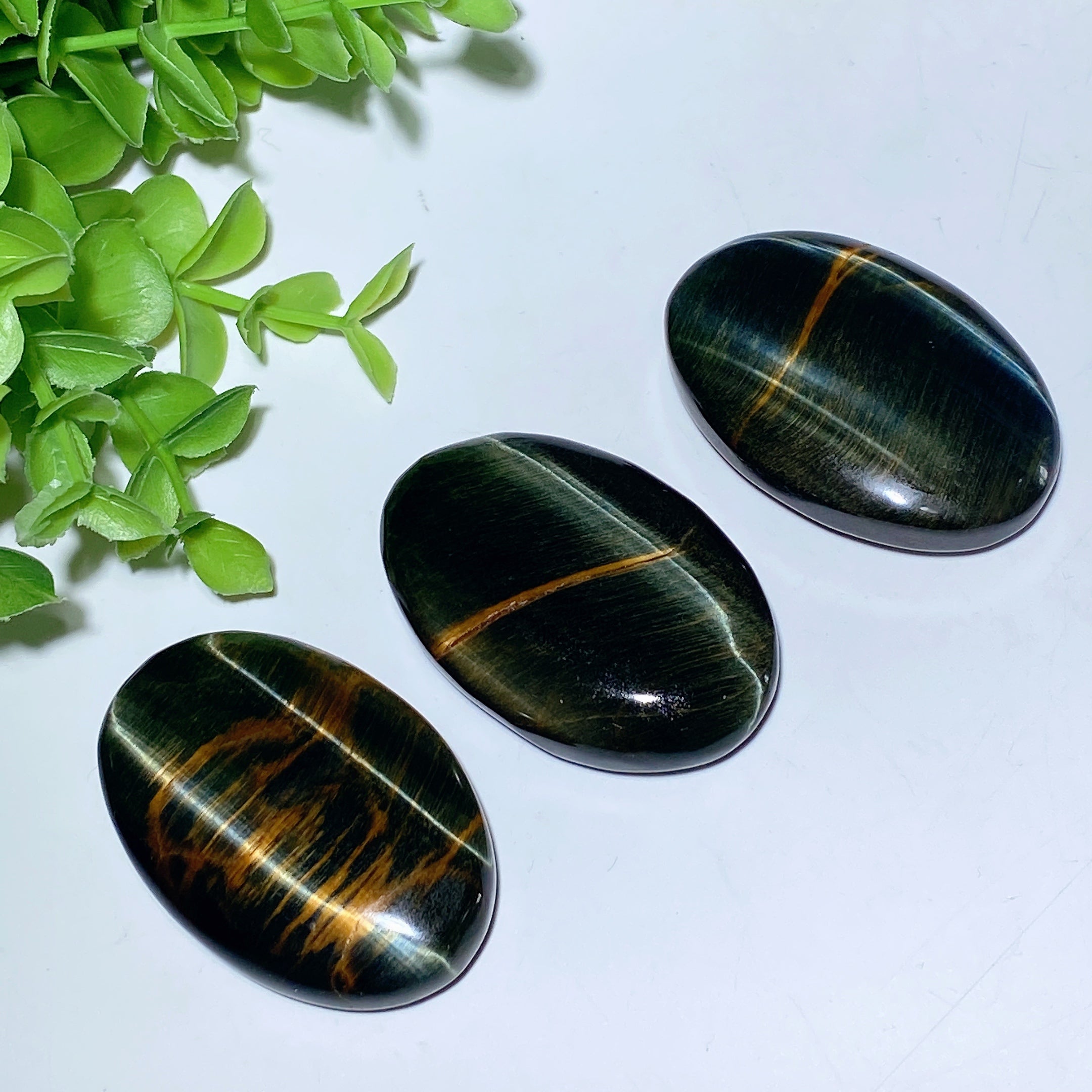 2.3 inch Mixed Crystal Healing Palm Stone for Meditation