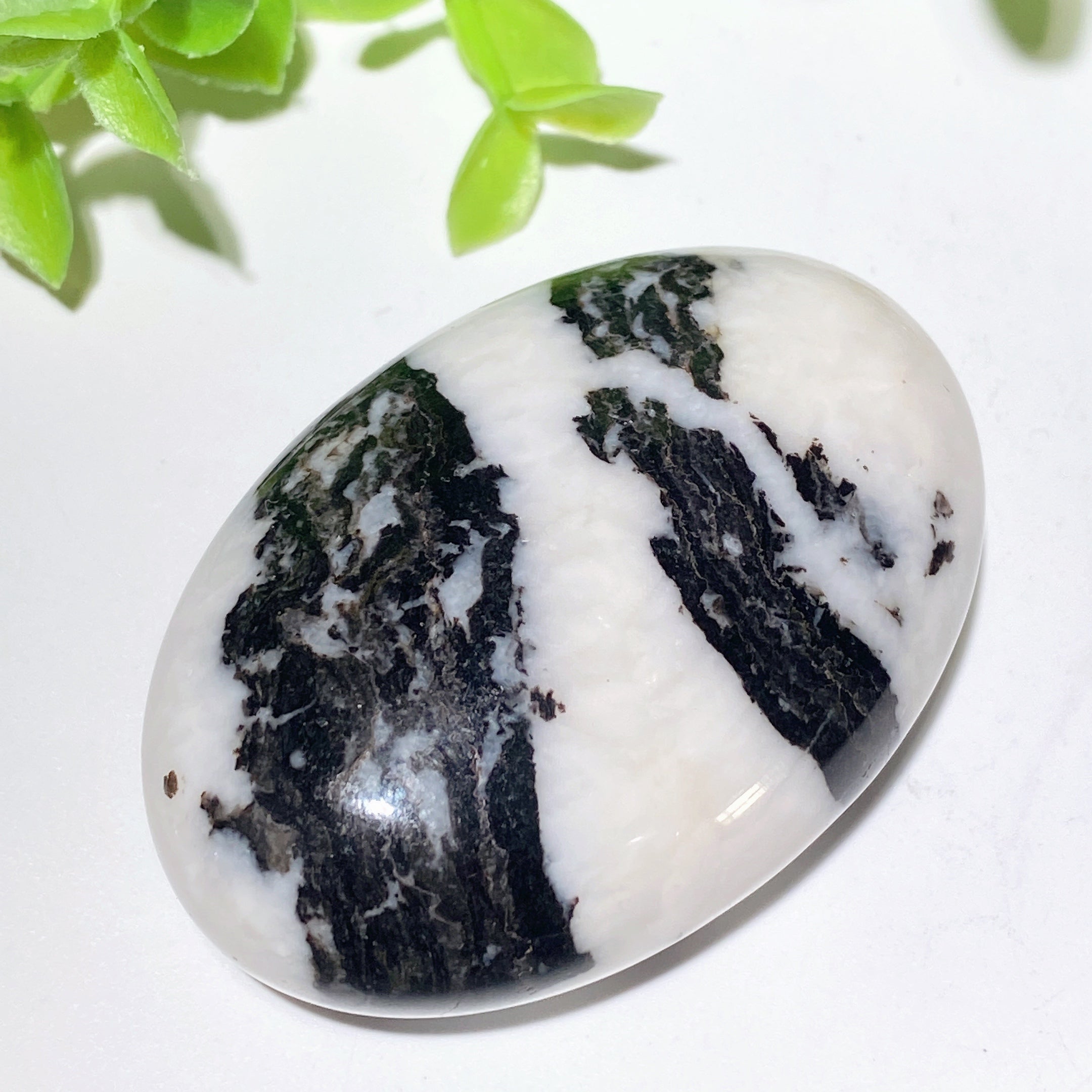 2.3 inch Mixed Crystal Healing Palm Stone for Meditation