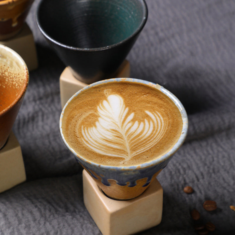 200 ml Vintage-Kaffeetasse aus Keramik mit Farbverlauf und Boden | Zen-Dekor