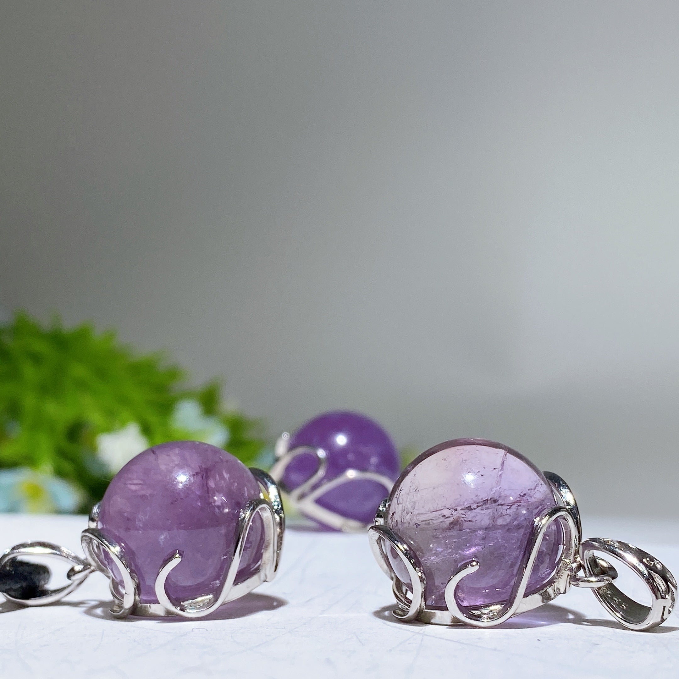 20mm Amethyst Pendant for Spiritual Healing & Meditation