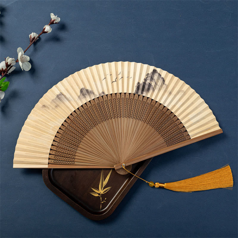 22,5 cm chinesischer Faltfächer aus Seide | Lotus-Libellen-Design