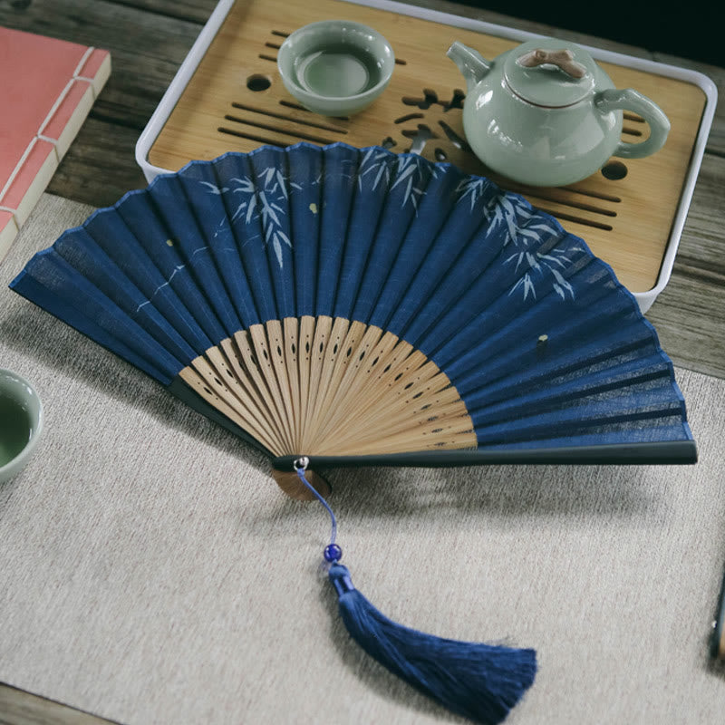 Chinesischer Faltfächer mit Glühwürmchen-Bambusblättern-Muster, 22,5 cm