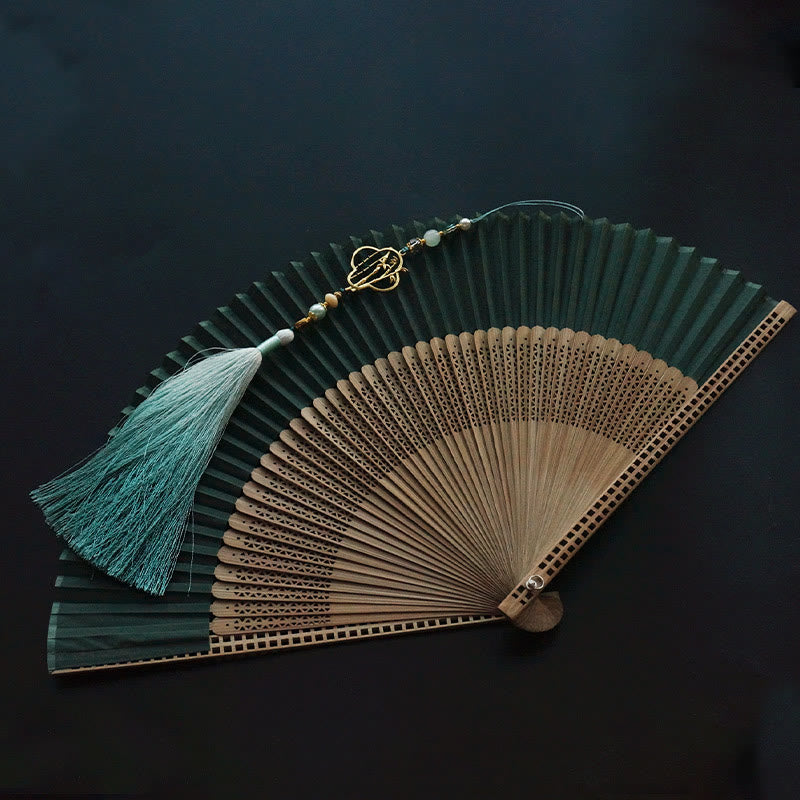 22 cm dunkelgrüner chinesischer faltbarer Handfächer aus Bambusseide