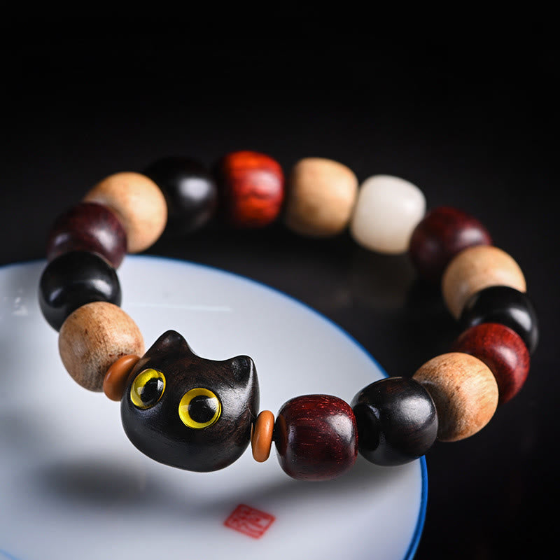 Small Leaf Red Sandalwood Protection Bracelet with Cute Cat Engraving