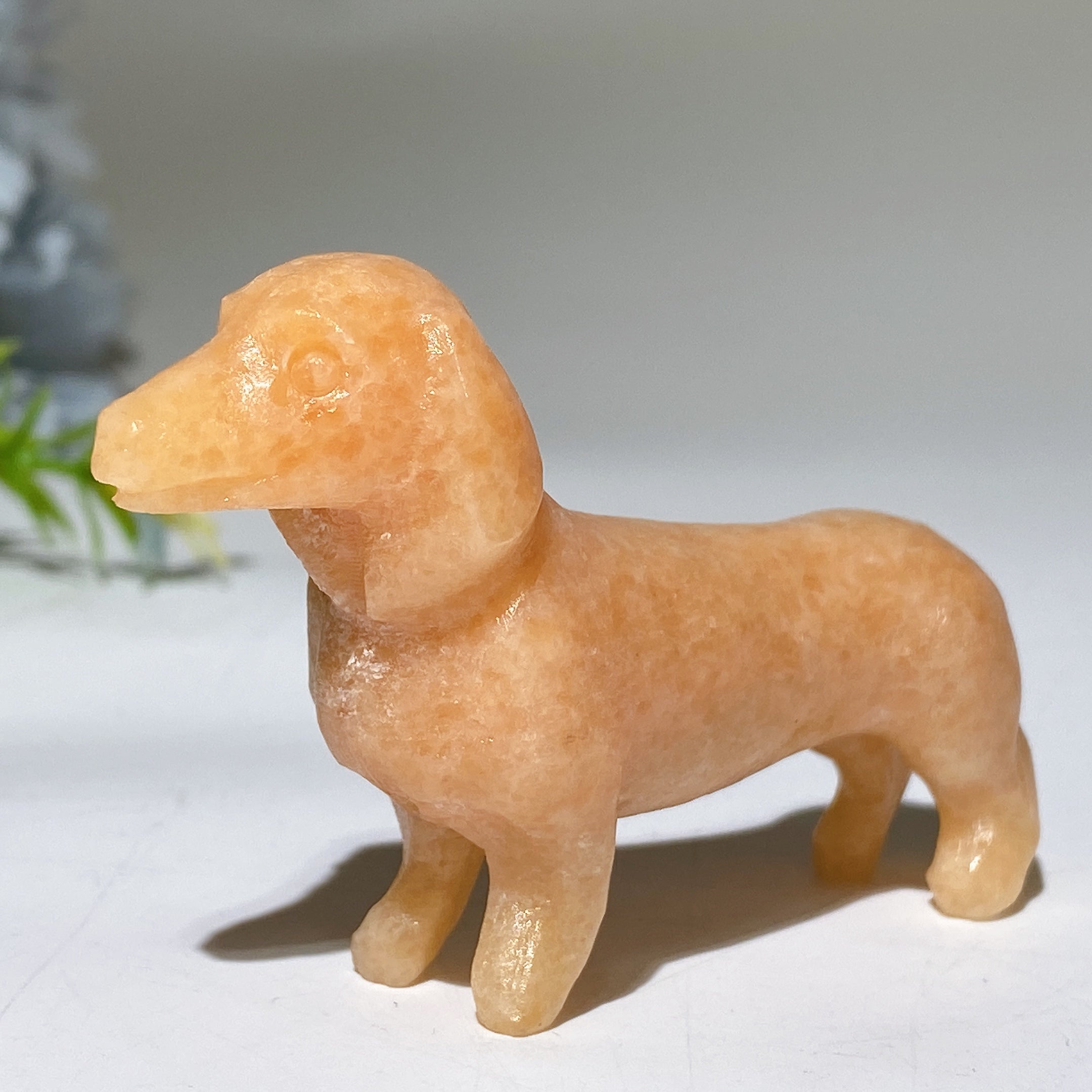 3,0 Zoll große Dackelfigur aus Kristall für Heilung und Harmonie
