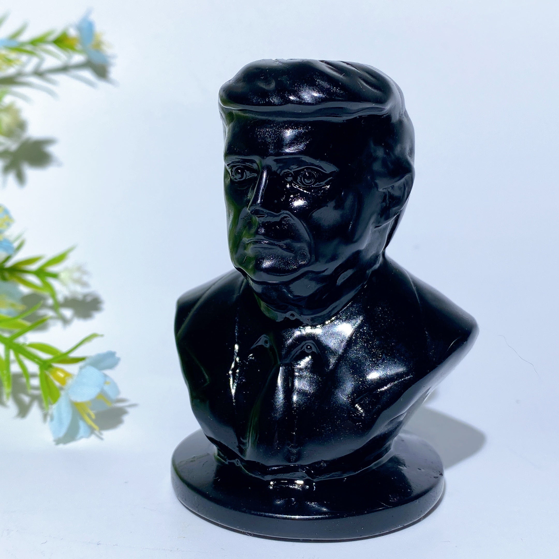3,1 Zoll schwarze Obsidian-Trump-Büstenfigur zur Heilung