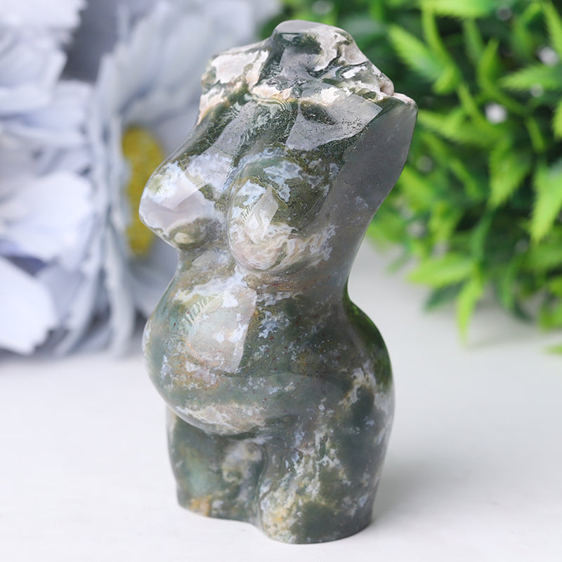 3-Zoll-Moosachat-Kristallfigur, geschnitzt zur Heilung