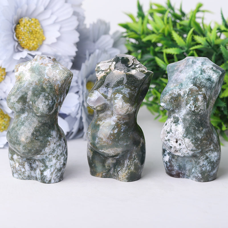 3-Zoll-Moosachat-Kristallfigur, geschnitzt zur Heilung
