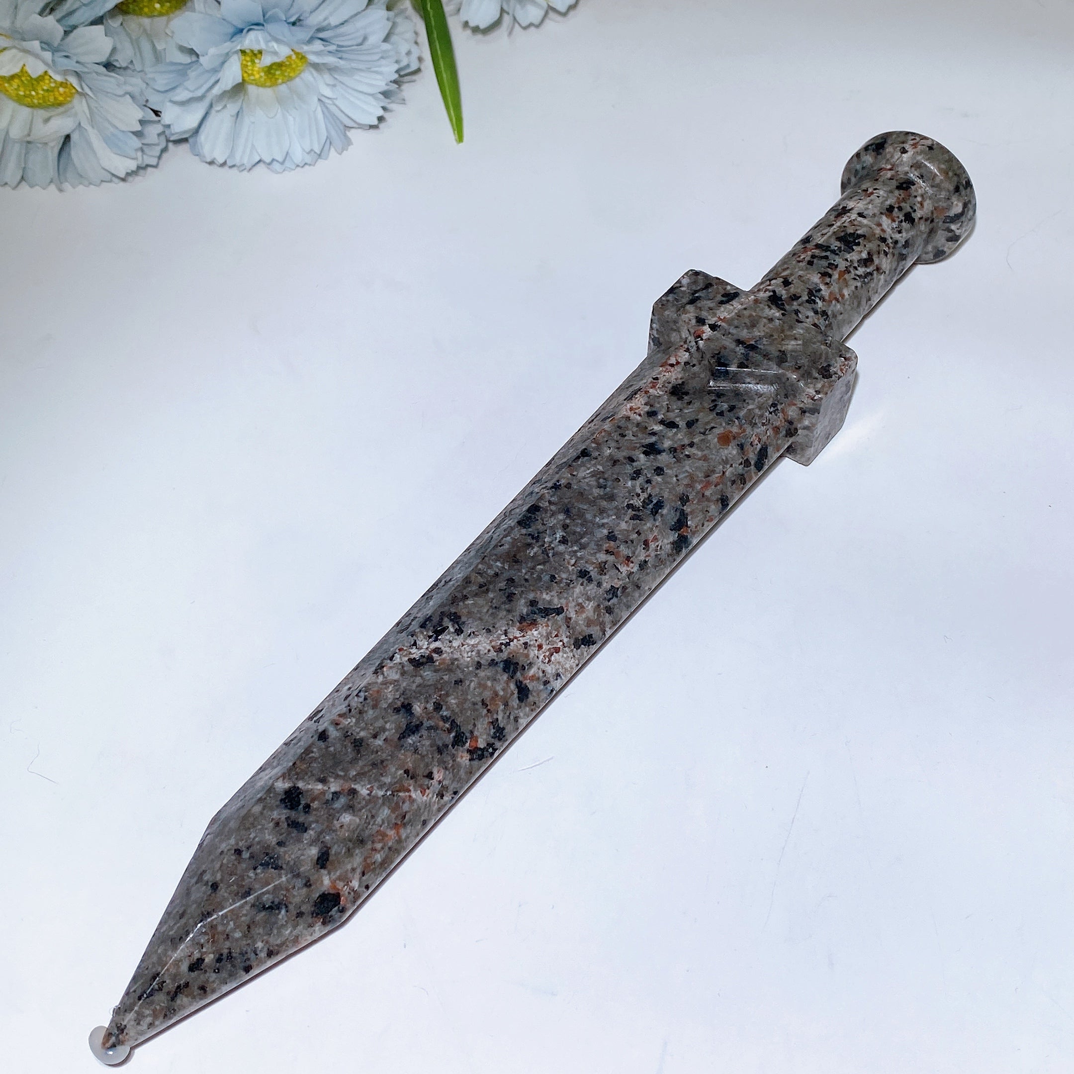 30 cm große Kristallschwertfigur – Heilschnitzerei-Display