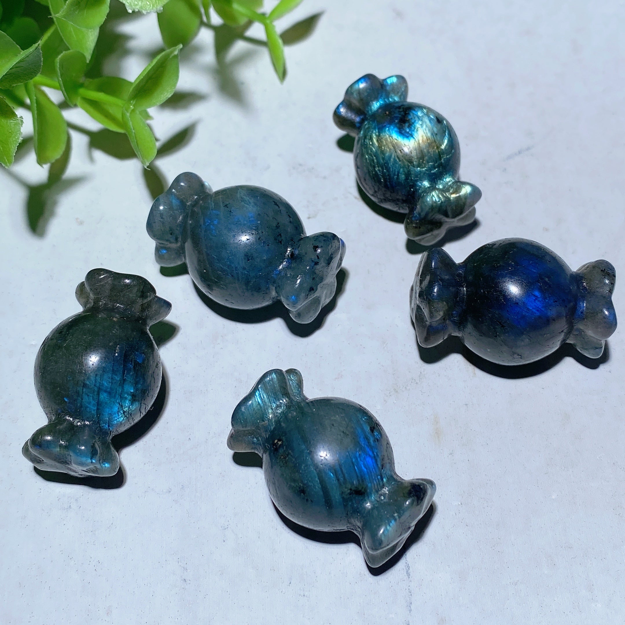 30mm Labradorite Crystal Candy Carving Figurine Healing