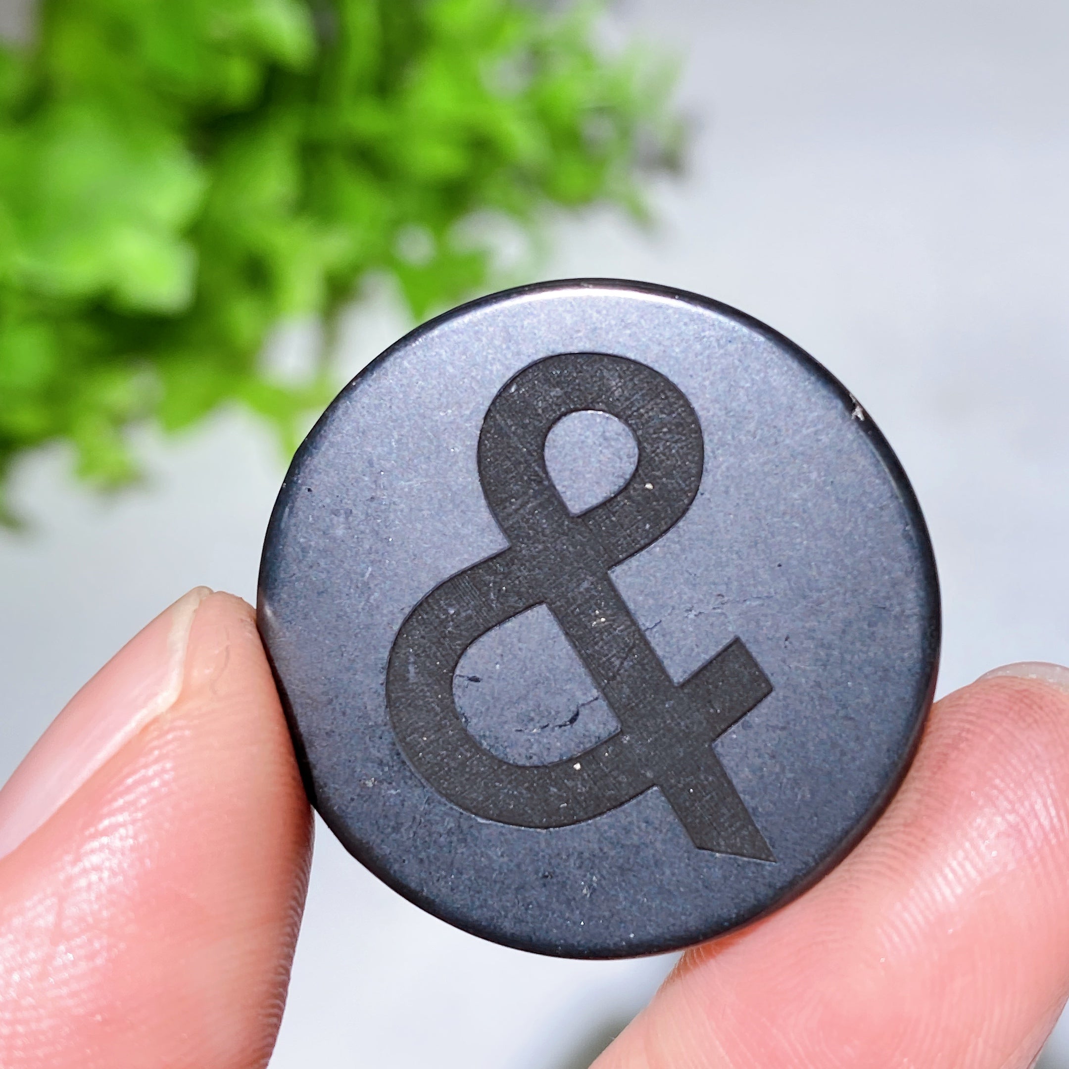 30 mm Schungit-Heilkristall, runde Platte