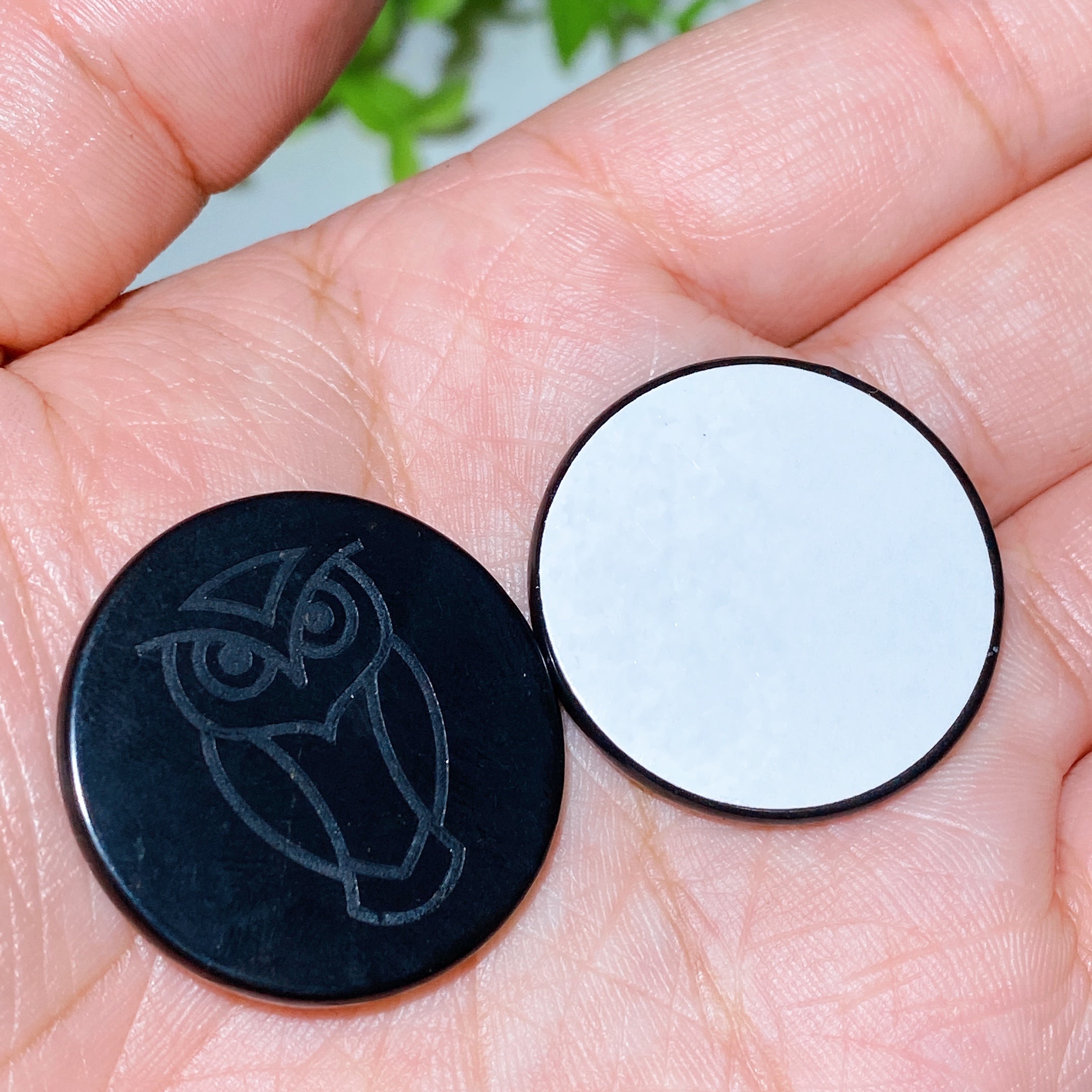 30 mm Schungit-Heilkristall, runde Platte