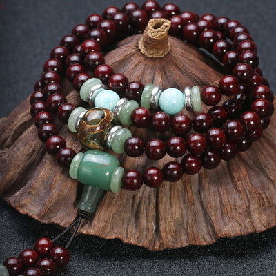 108 Perlen Mala Armband | Rotes Sandelholz Grüner Aventurin Amazonit