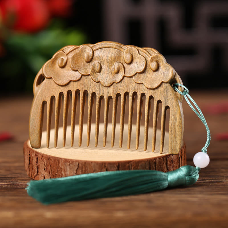 Green Sandalwood Engraved Cure Tassel Comb for Tranquility