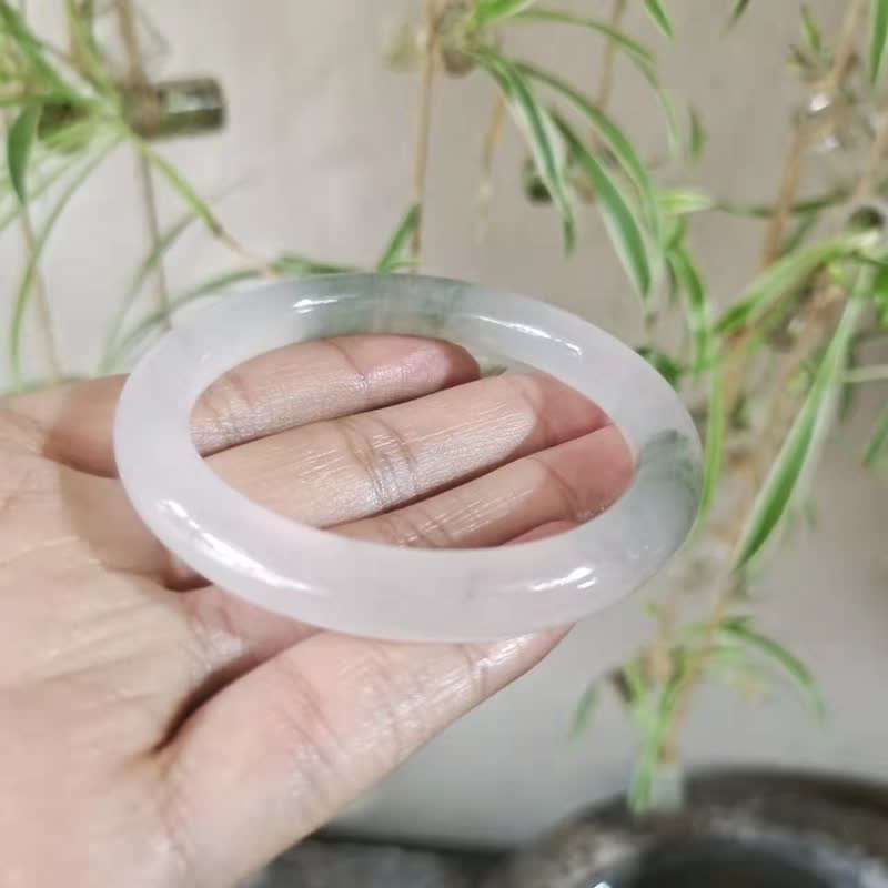 Jade-Überfluss-Armband 58 mm für Wohlstand und Glück