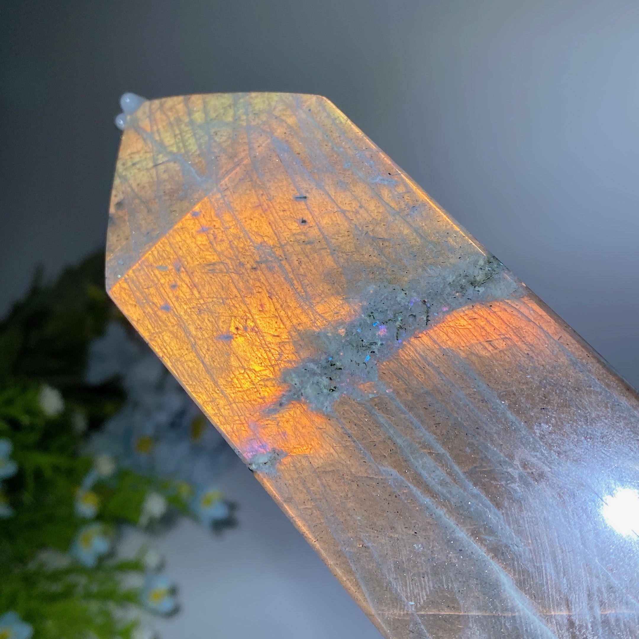 42 cm großer Sunset Flash Labradorit-Kristallturm zur Heilung