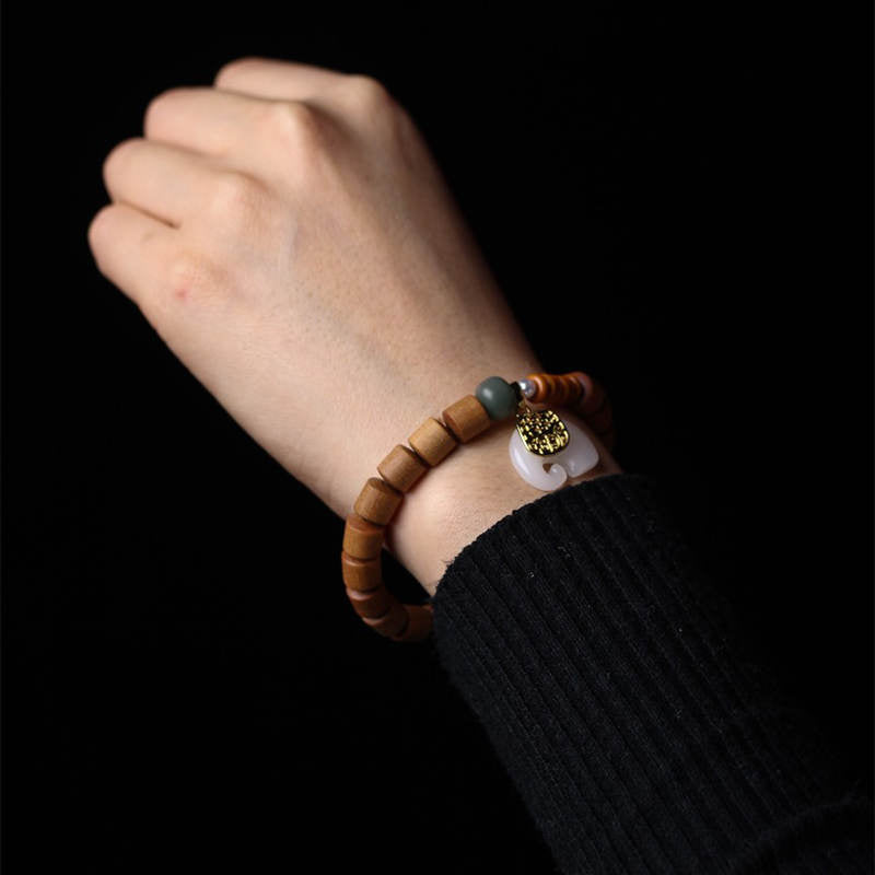 Sandalwood Jade Elephant Protection Bracelet 8mm Beads