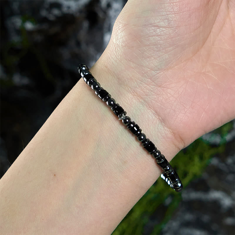 4 mm spirituelles Hämatitarmband für Erdung und Konzentration