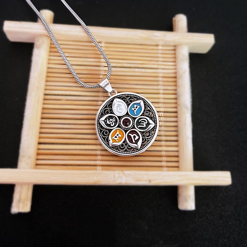 Om Mani Padme Hum Halskette | Tibetischer Anhänger aus Kupfer und Silber