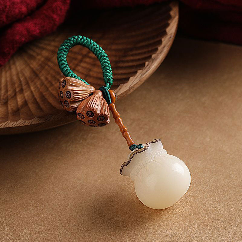 Natural White Bodhi Seed Peach Wood Spiritual Keychain