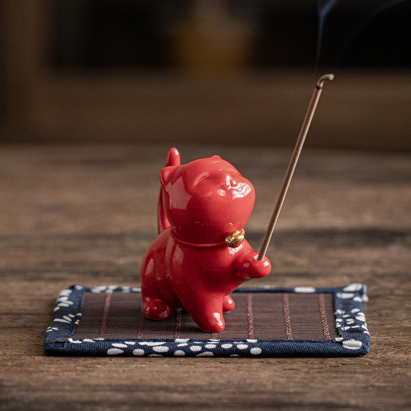 Mini Lucky Cat Ceramic Tea Pet with Bamboo Mat | Spiritual Figurine