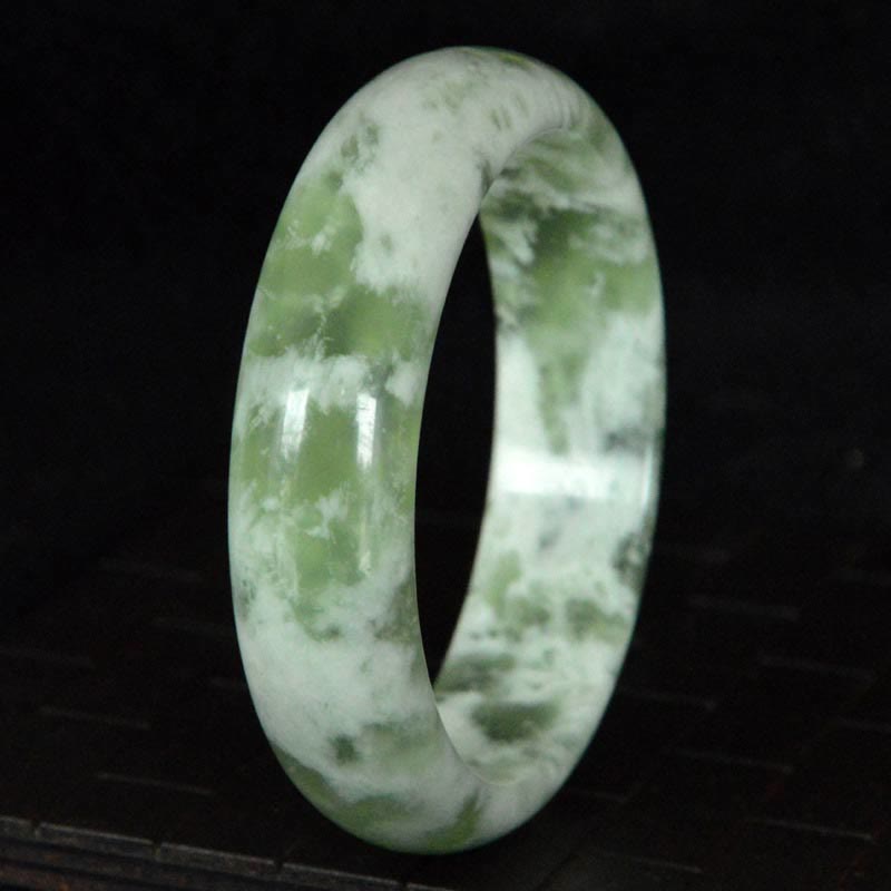 58–60 mm natürlicher Jade-Armreif für Glück und Wohlstand