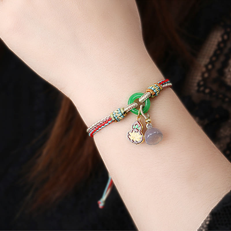 Lotus Chalcedon Jade Harmonie Armband mit Peace Schnalle