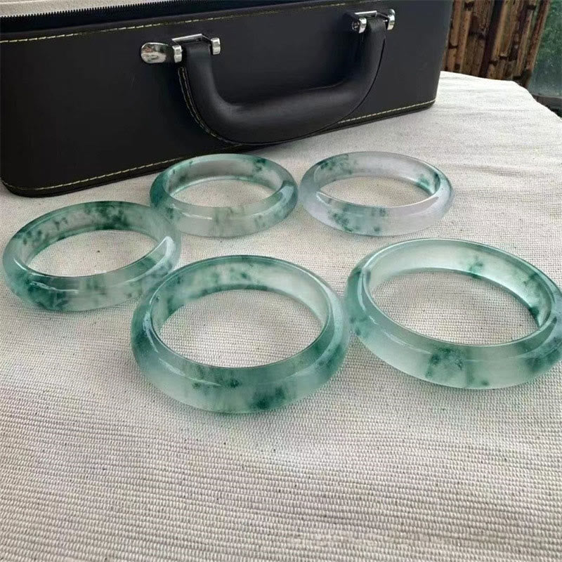 58 mm Jade-Armreif für Glück, Wohlstand und Fülle