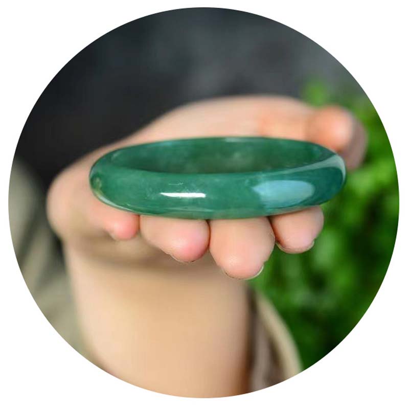Jade-Armreif, 58 mm, für Fülle und Schutz