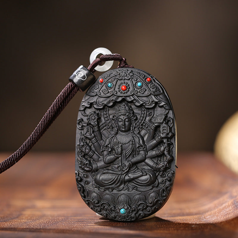 Chinesische Sternzeichen-Adlerholz-Halskette mit Om Mani Padme Hum-Anhänger