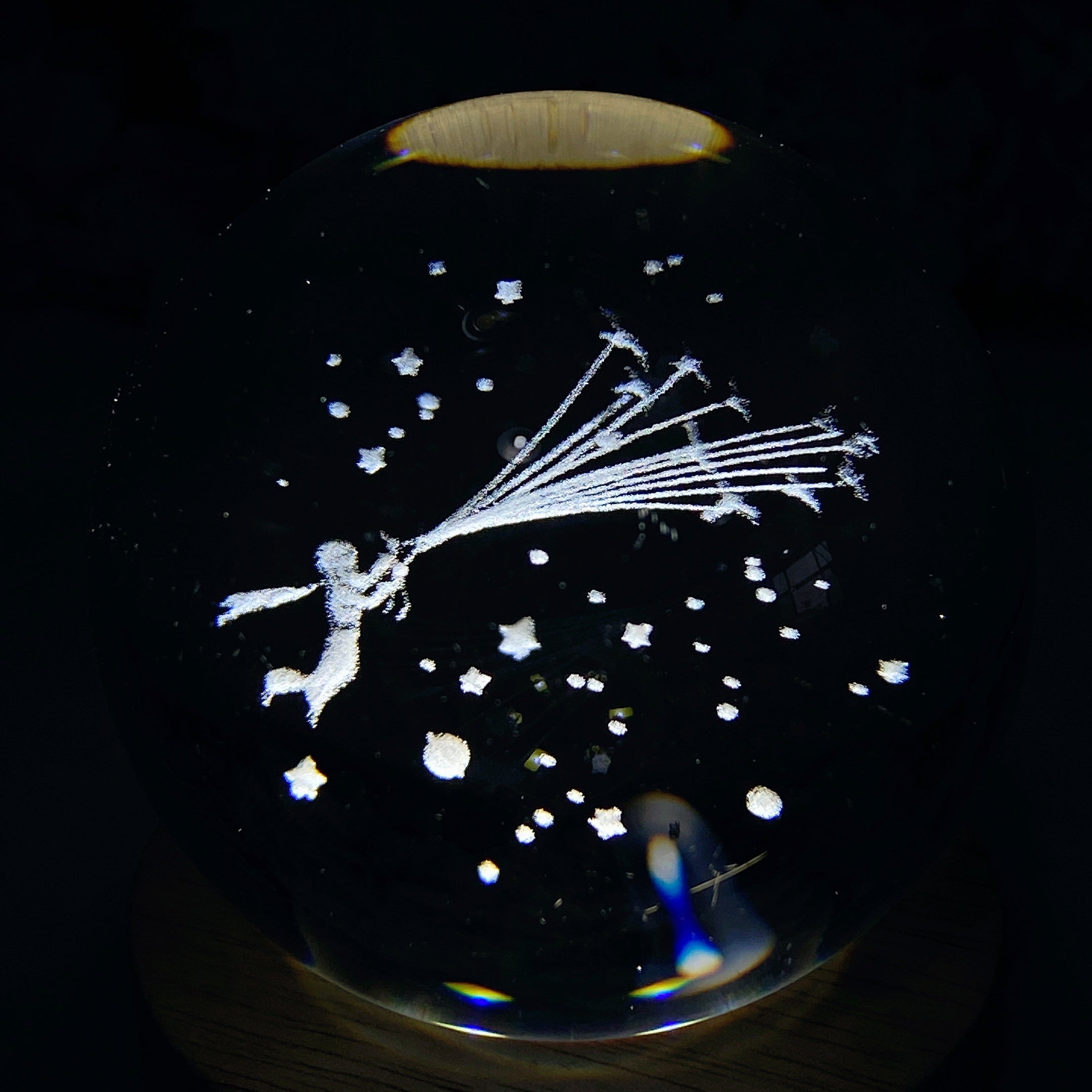6cm Crystal Glass Sphere with Inner Carvings for Healing