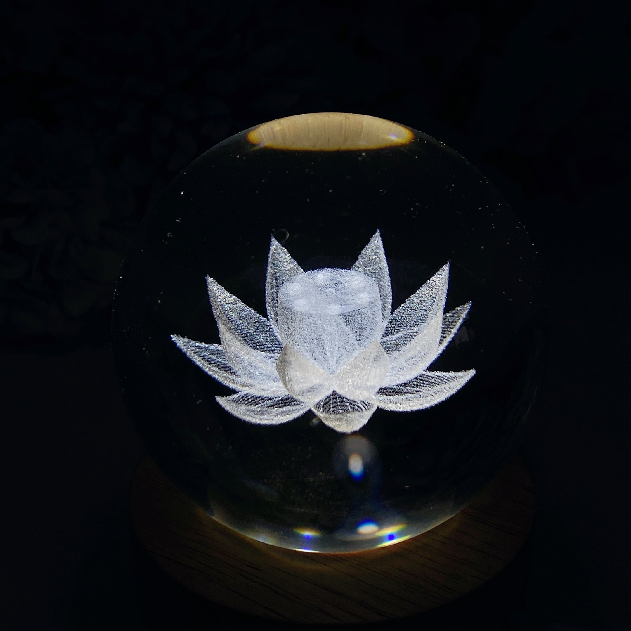 6cm Crystal Glass Sphere with Inner Carvings for Healing