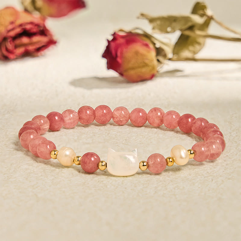 6 mm Erdbeerquarz-Armband mit Perlen-Katzen- oder Kaninchen-Anhänger